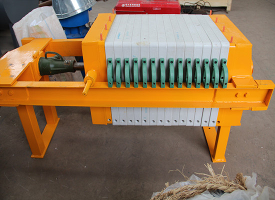 Palm oil filter machine